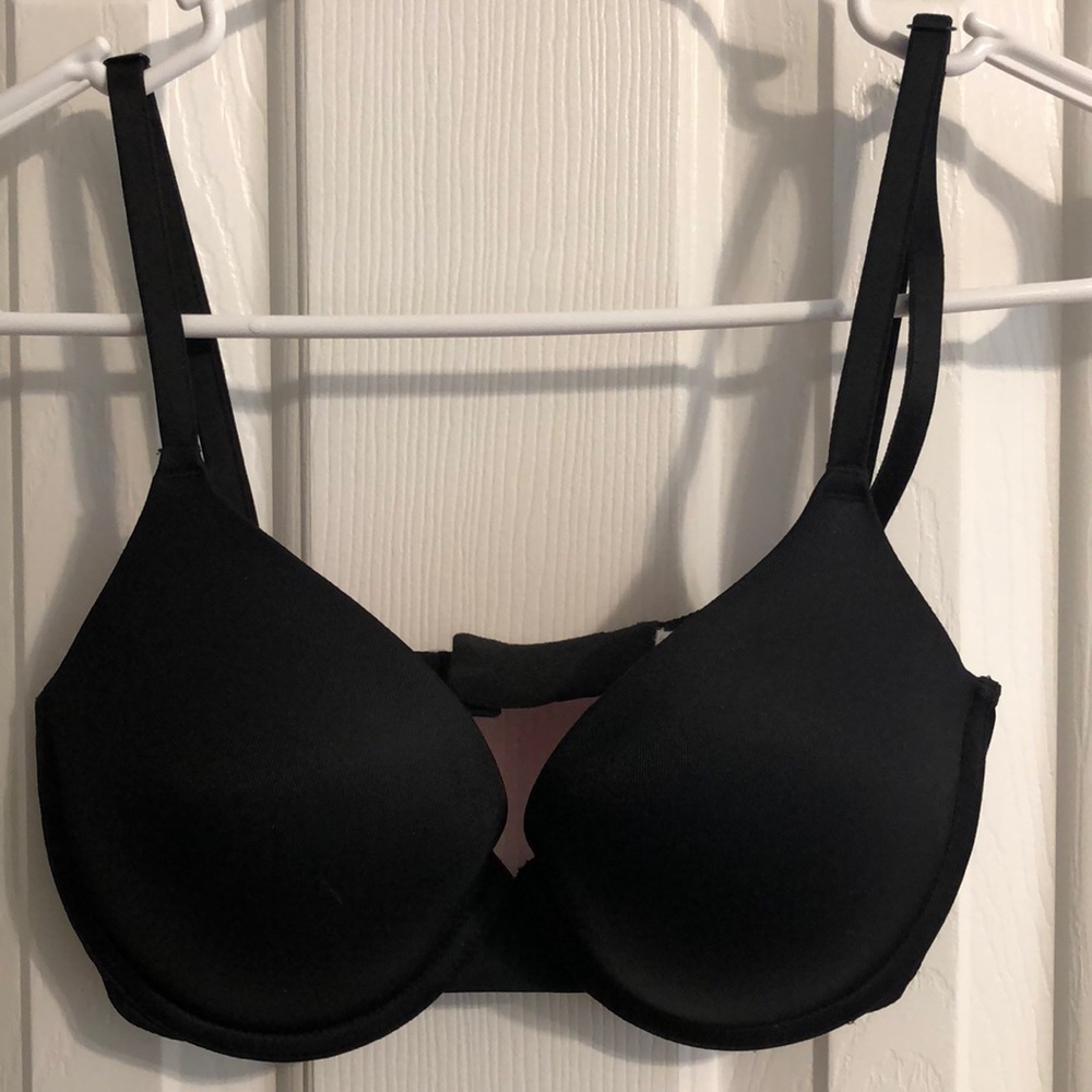 Black Victoria’s Secret PINK Push Up Bra